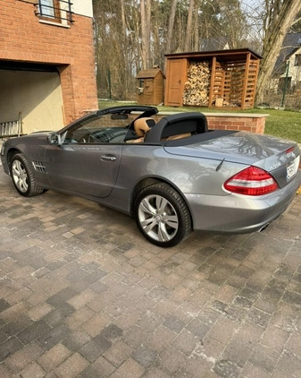 Mercedes-Benz SL cena 179000 przebieg: 47000, rok produkcji 2011 z Szczecin małe 254